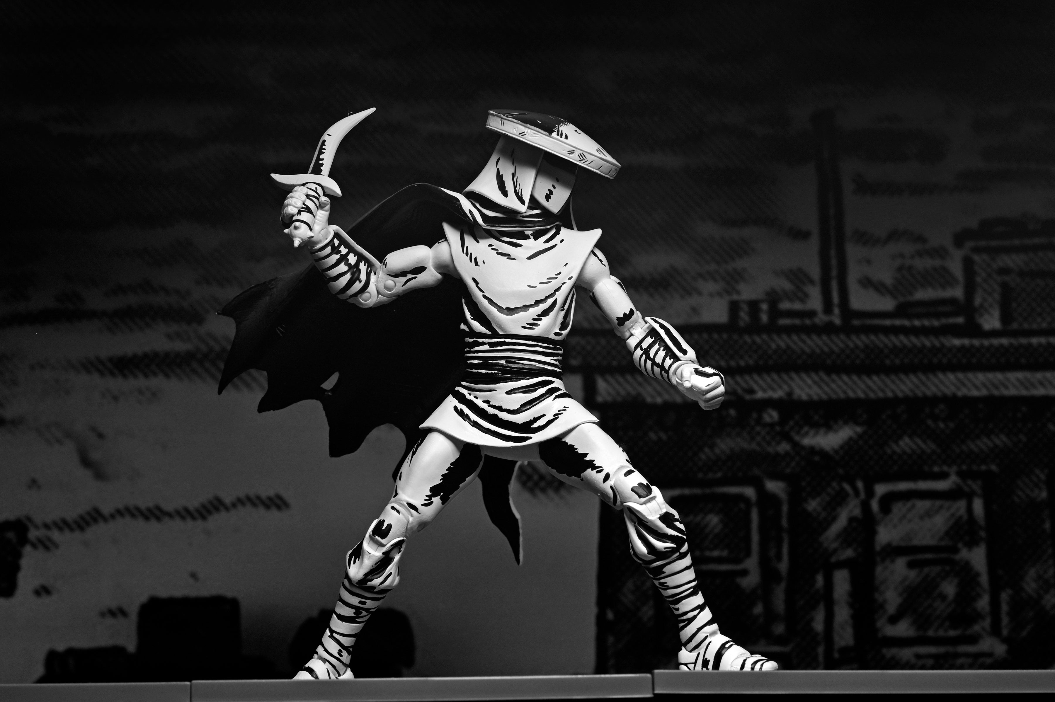 Teenage Mutant Ninja Turtles (Mirage Comics) - Black & White Elite Foot Ninja Guard 7” Scale Figure - NECA on Haulathon.com