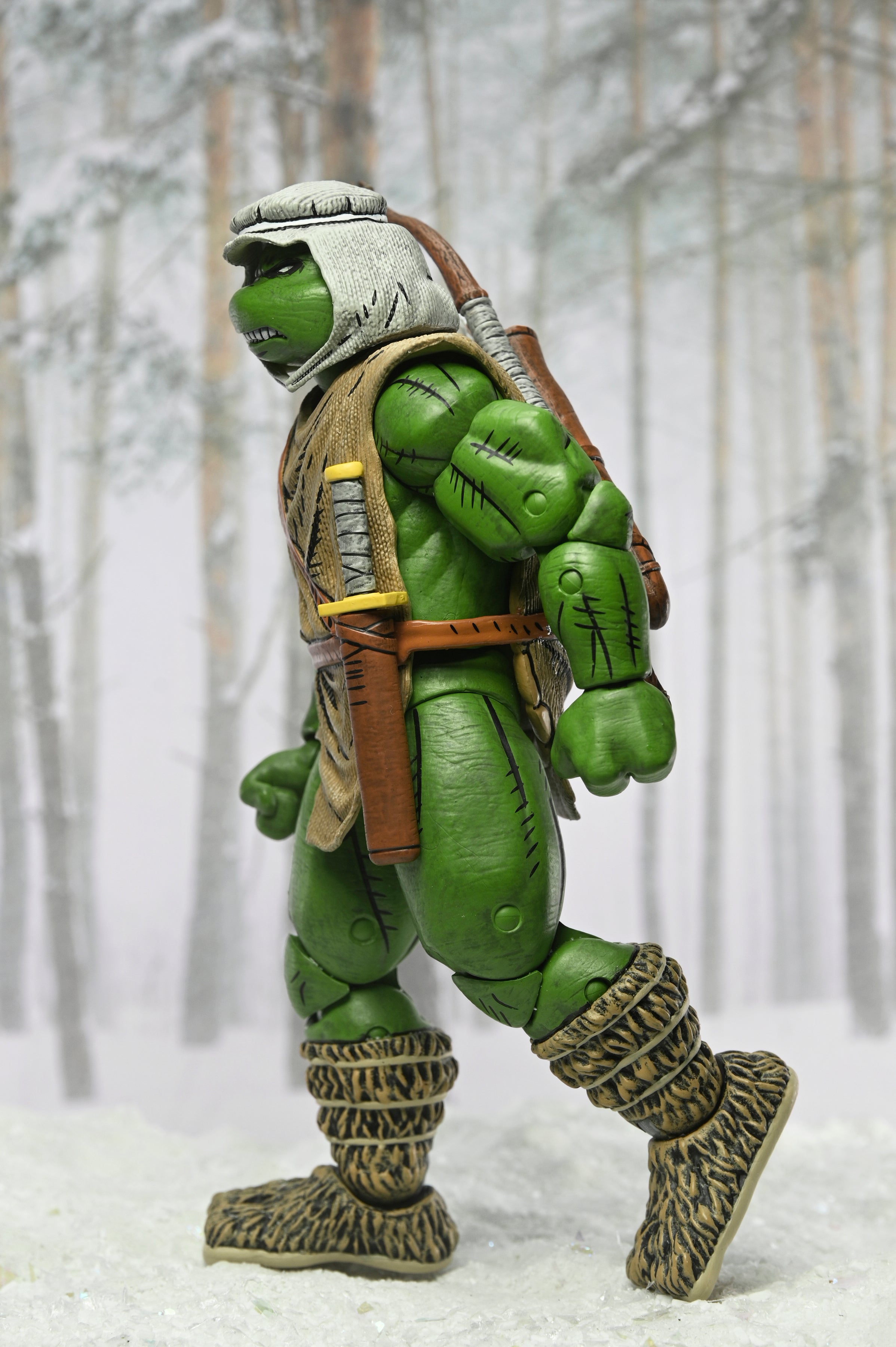 Teenage Mutant Ninja Turtles (Mirage Comics) - Hunter Leonardo 7" Scale Action Figure - NECA on Haulathon.com