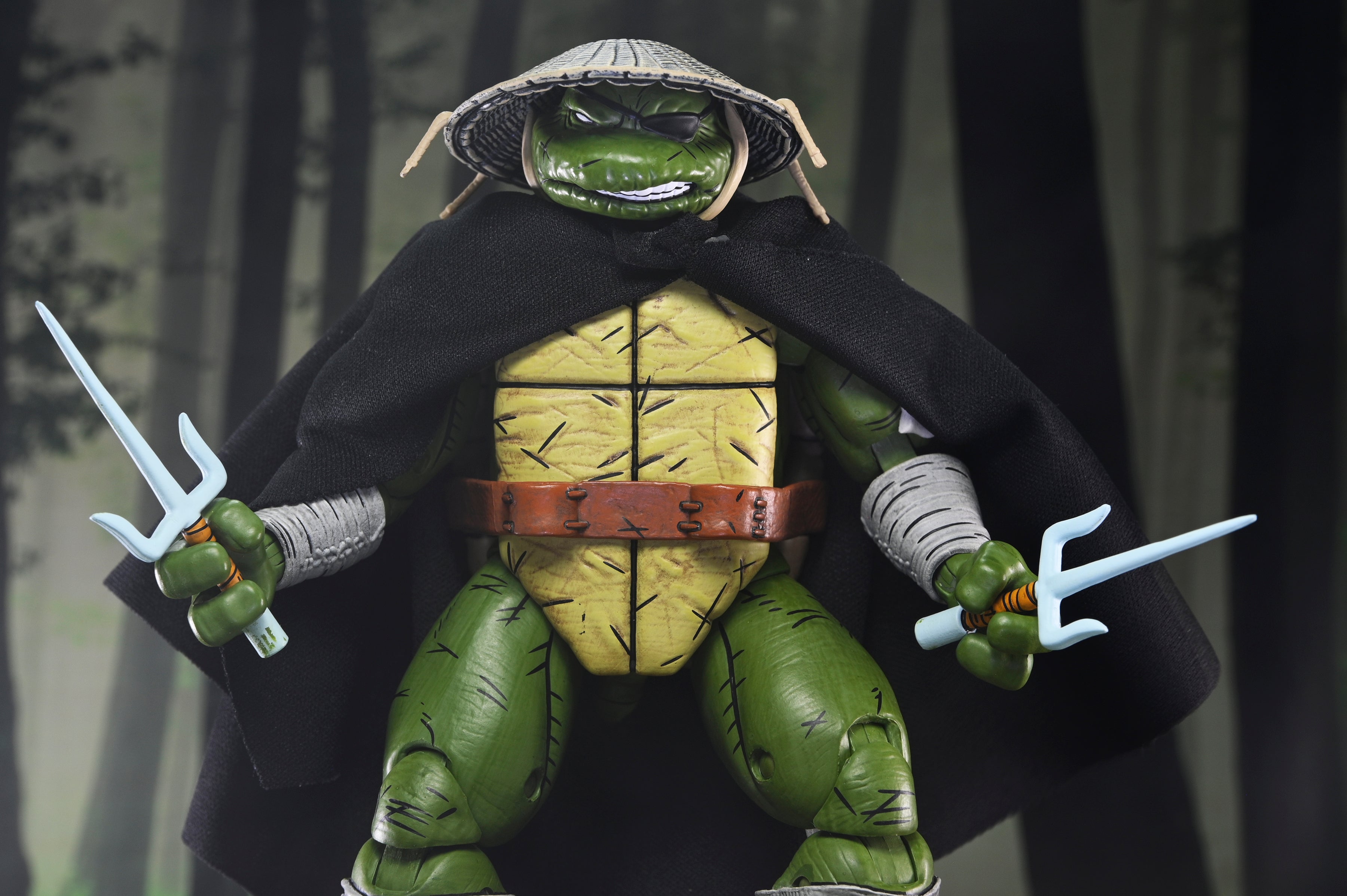 Teenage Mutant Ninja Turtles (Mirage Comics) - Old Man Raphael 7" Scale Action Figure - NECA on Haulathon.com