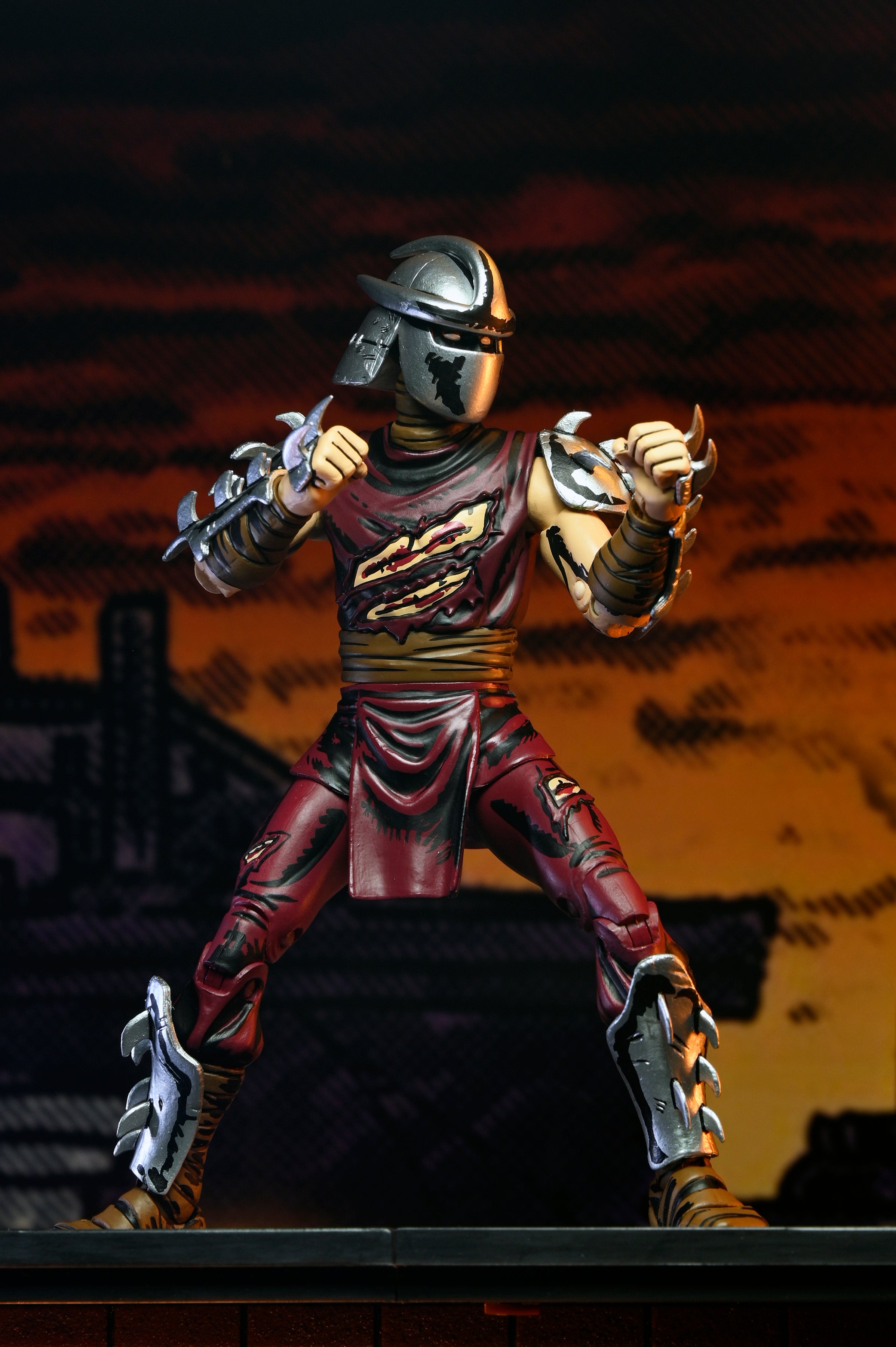 Teenage Mutant Ninja Turtles (Mirage Comics) - Battle-Damaged Shredder 7" Scale Action Figure (Classic Colors) - NECA on Haulathon.com