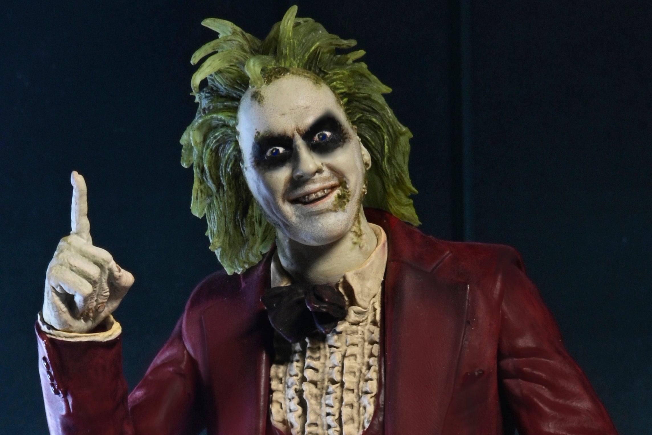 Beetlejuice Beetlejuice - Ultimate Wedding Tuxedo Beetlejuice 7" Scale Action Figure - NECA on Haulathon.com