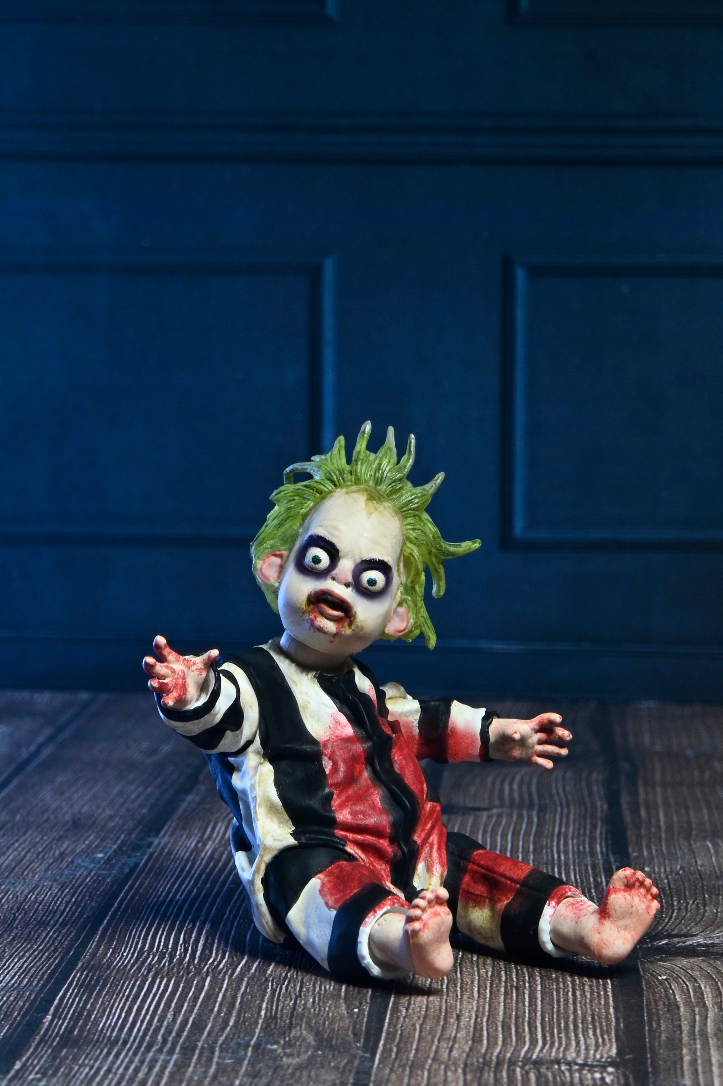 Beetlejuice Beetlejuice - Ultimate Wedding Tuxedo Beetlejuice 7" Scale Action Figure - NECA on Haulathon.com