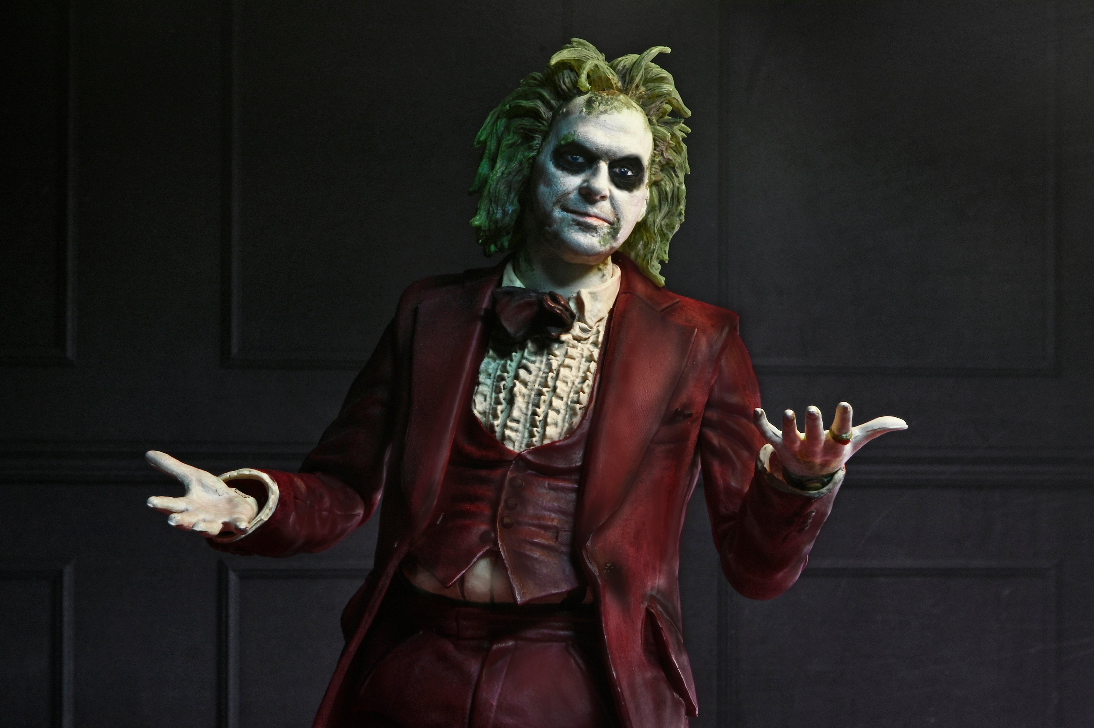 Beetlejuice Beetlejuice - Ultimate Wedding Tuxedo Beetlejuice 7" Scale Action Figure - NECA on Haulathon.com
