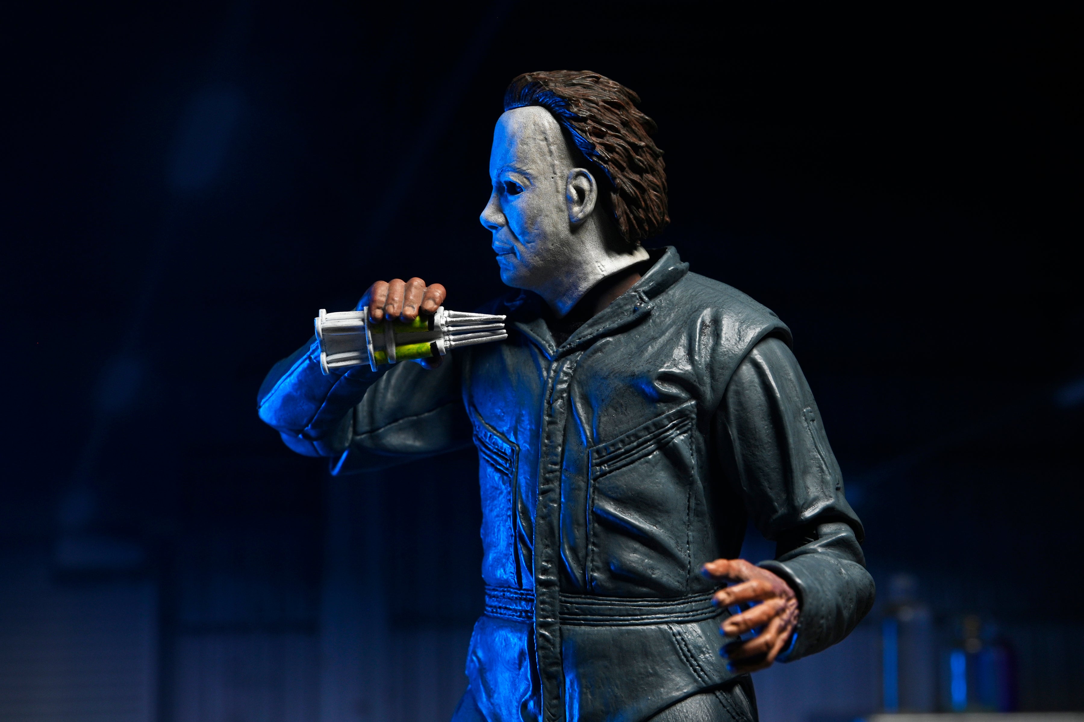 Halloween: The Curse of Michael Myers - Ultimate Michael Myers 7" Scale Action Figure - NECA on Haulathon.com