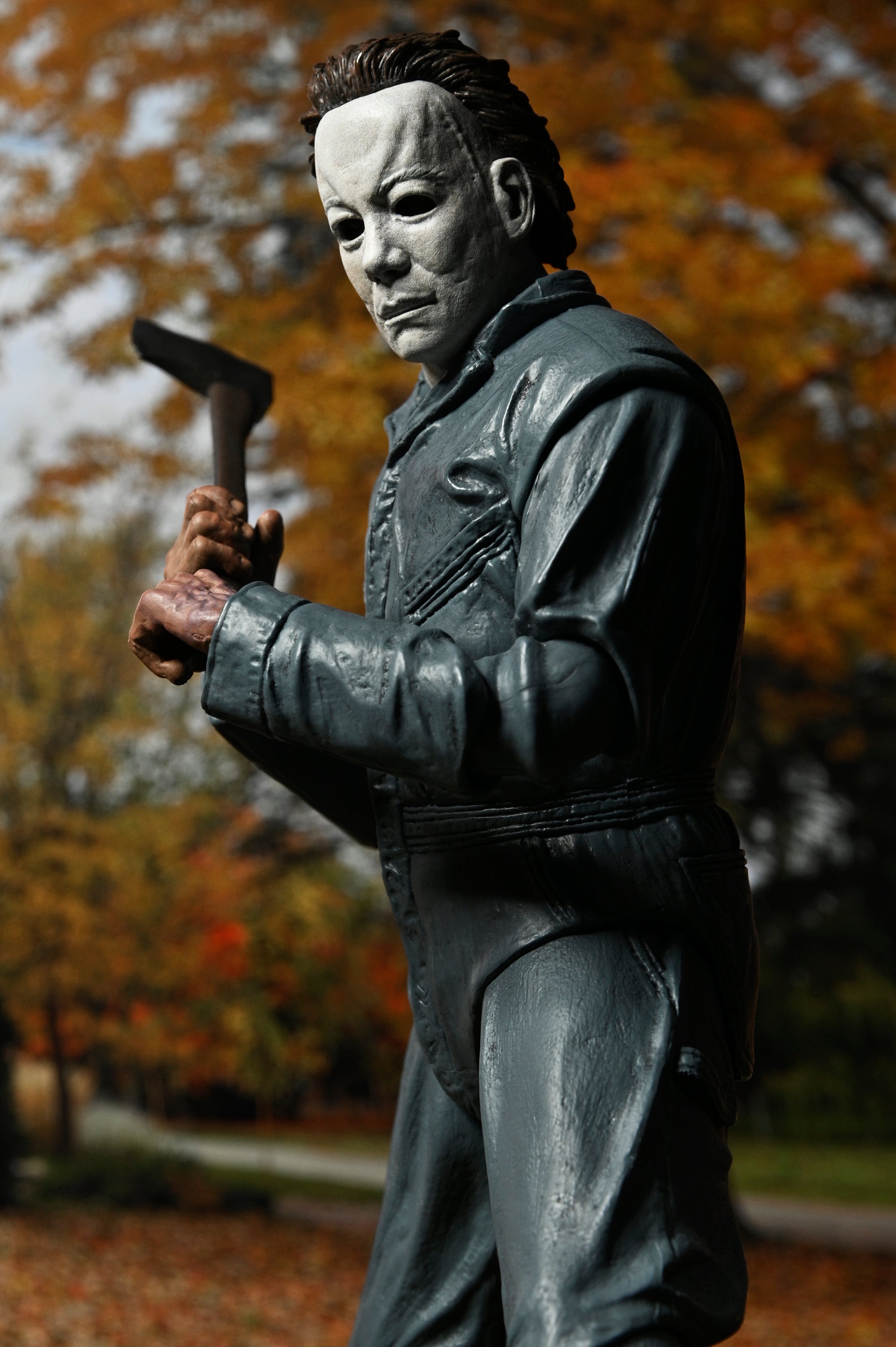 Halloween: The Curse of Michael Myers - Ultimate Michael Myers 7" Scale Action Figure - NECA on Haulathon.com