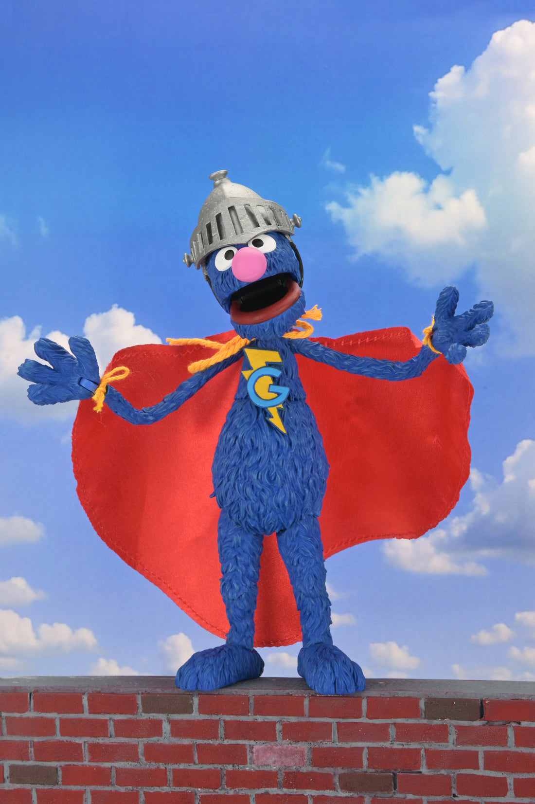 Sesame Street - Ultimate Super Grover 7” Scale Action Figure