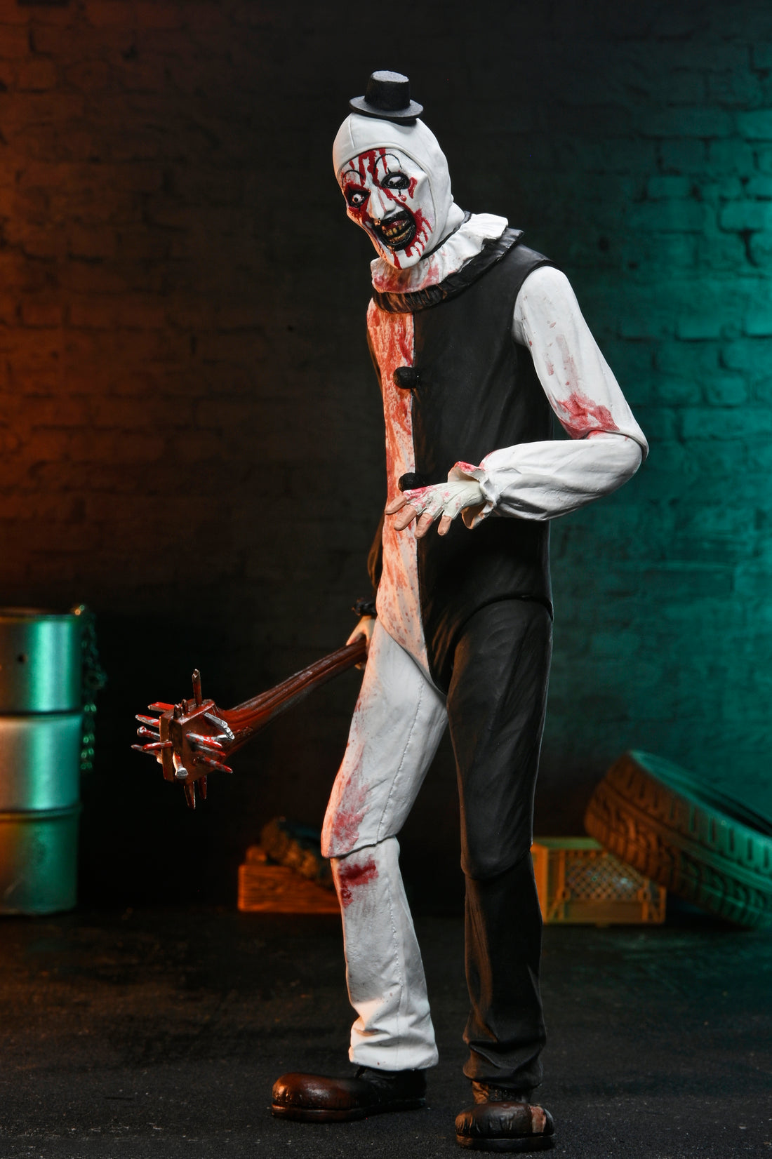 Terrifier 2 - Ultimate Art the Clown 7" Scale Action Figure (Blood Splattered) - NECA on Haulathon.com