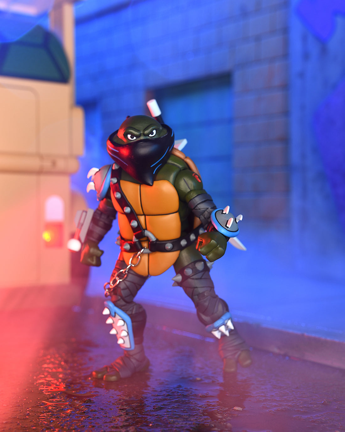 Teenage Mutant Ninja Turtles (Cartoon) - Ultimate Dark Leonardo 7&quot; Scale Action Figure - NECA on Haulathon.com