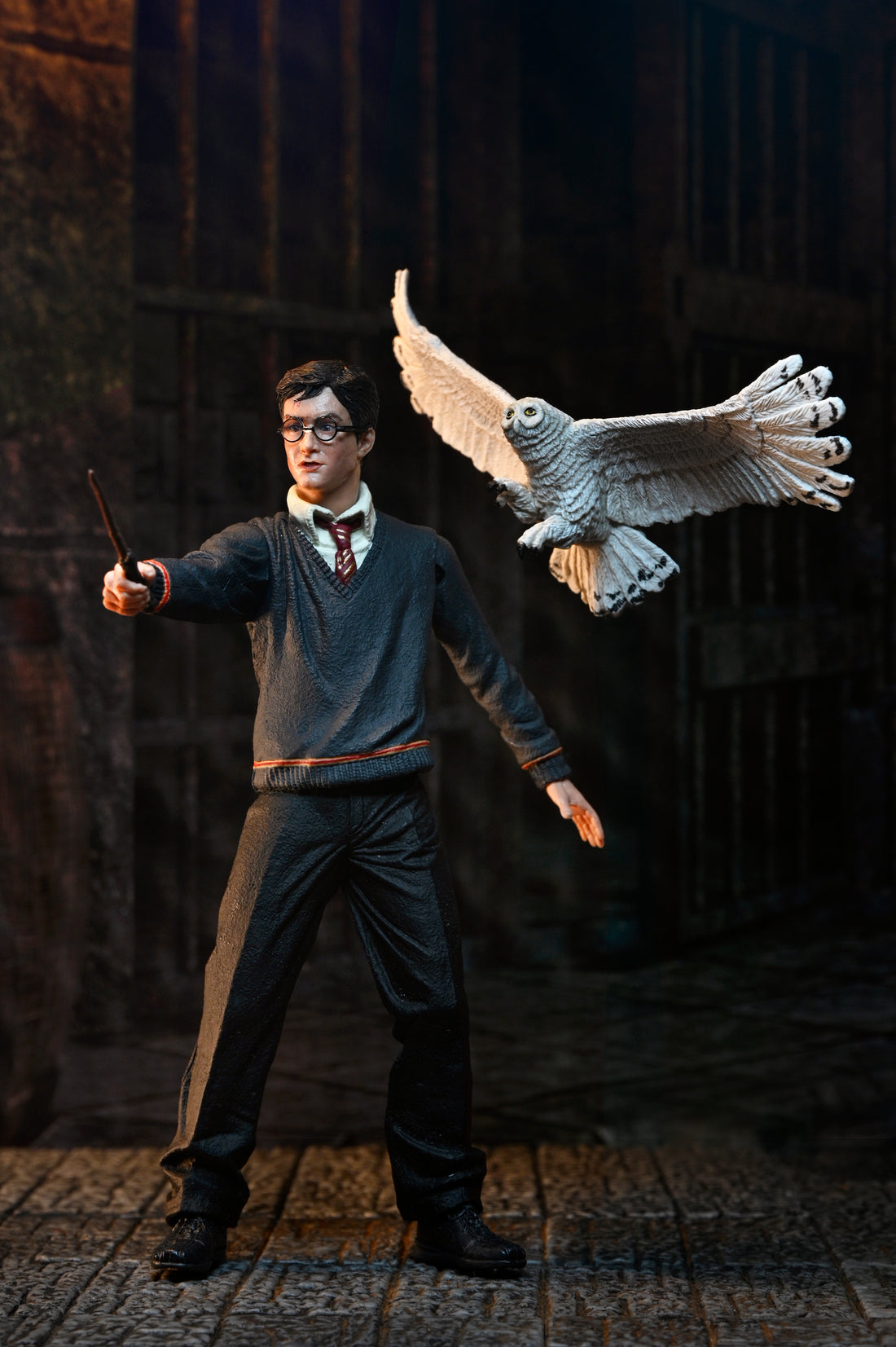 Harry Potter - Legacy Collection Harry Potter 7" Scale Action Figure - NECA on Haulathon.com